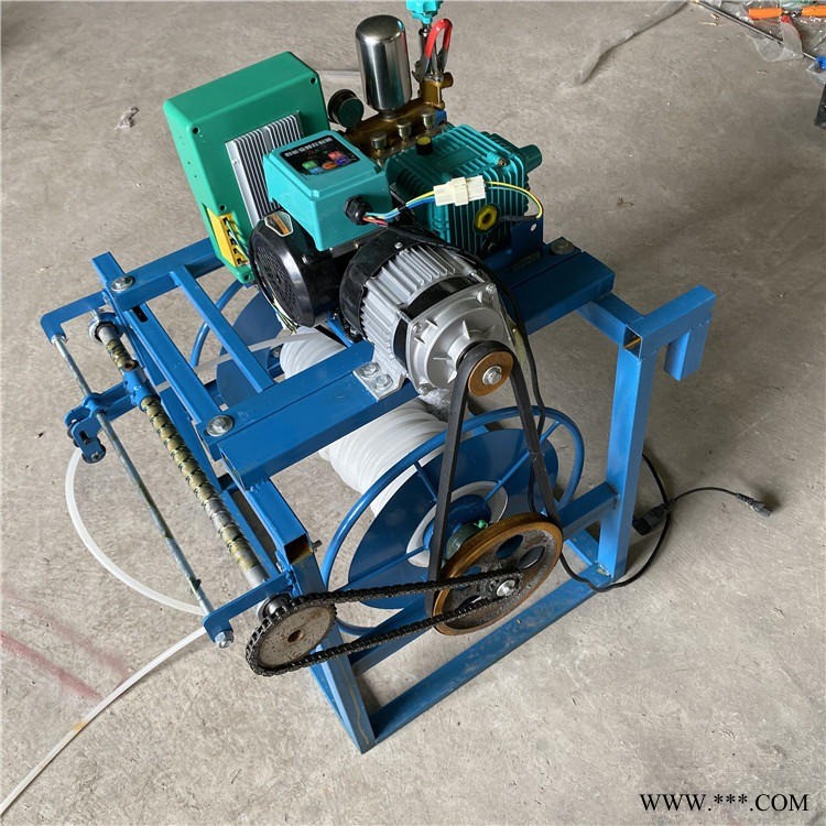 双电机电动打药机说明书  农田果树杀虫喷雾机视频   风送自走式小麦打药机图1