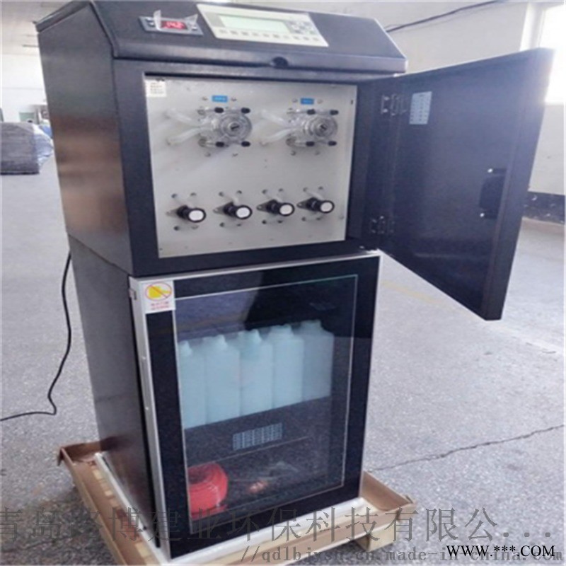 保护水资源，生命真永远 ， 水质采样器图1