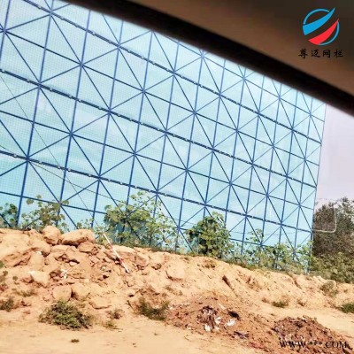 山西全钢爬架网 尊迈建筑爬架安全网 全钢蓝色圆孔爬架网 防护网厂家