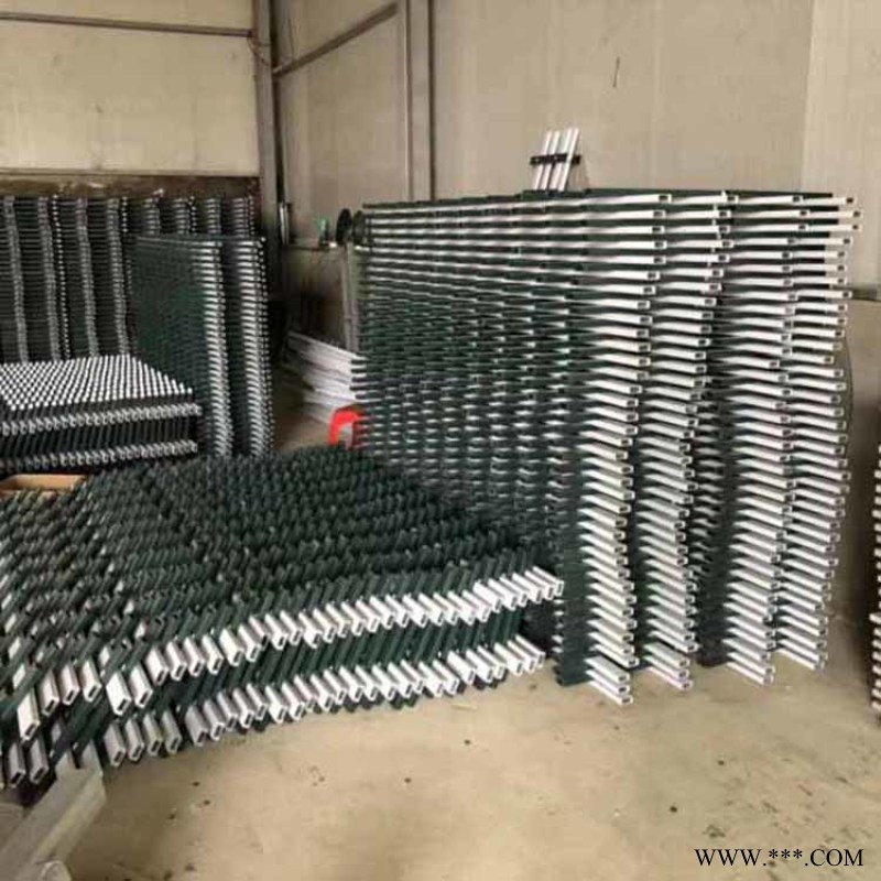 工厂围墙栅栏 pvc塑钢护栏型材图1