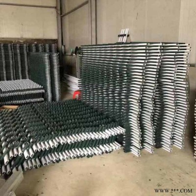 工厂围墙栅栏 pvc塑钢护栏型材