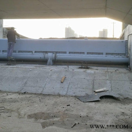 前进  钢坝闸门工程   液压钢坝 景观钢坝  液压景观钢坝2020价格图1
