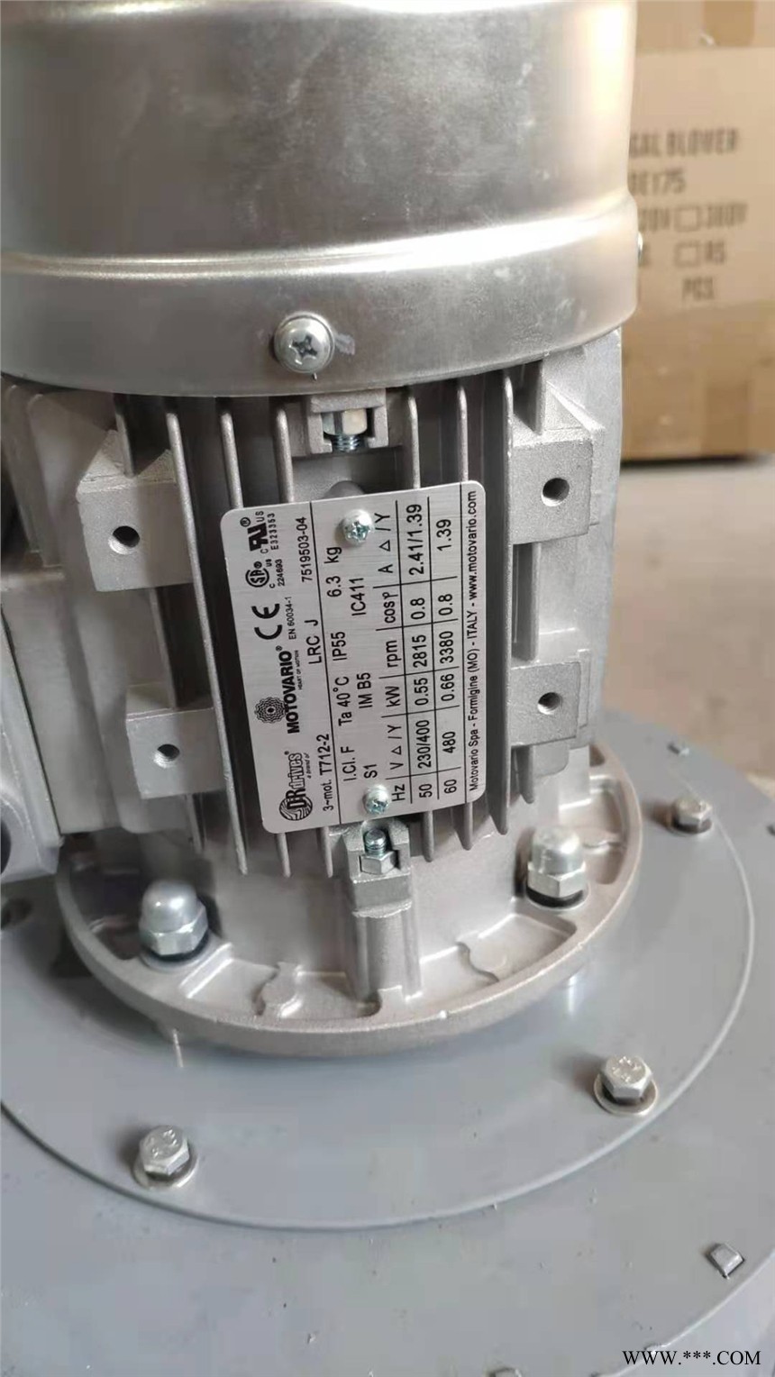 MOTOVARIO平行和正交减速器PBH系列图1