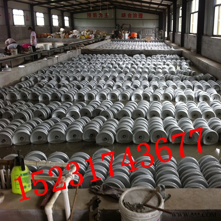 FSP-35/0.4防风偏复合绝缘子图1