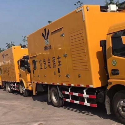 贵州遵义大型发电机租赁/100/200/300KW康明斯发电机出租价格