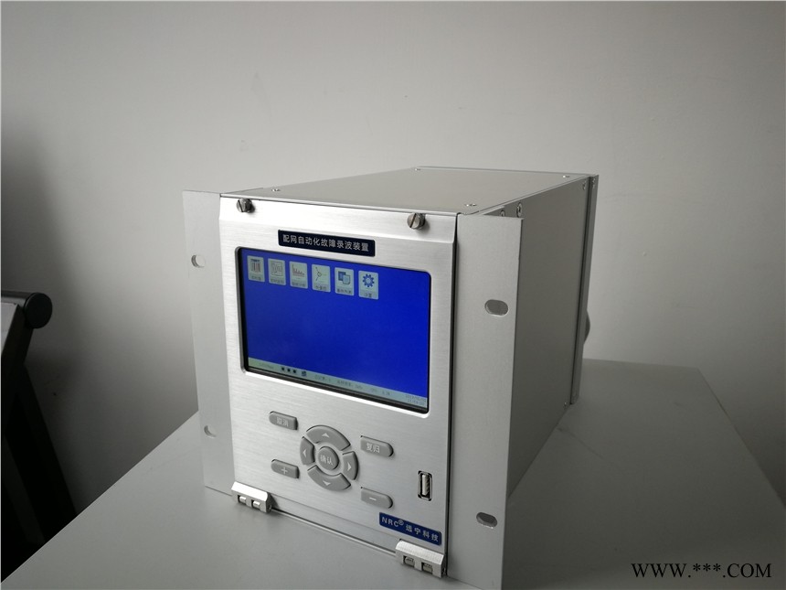 小型化故障录波装置图1
