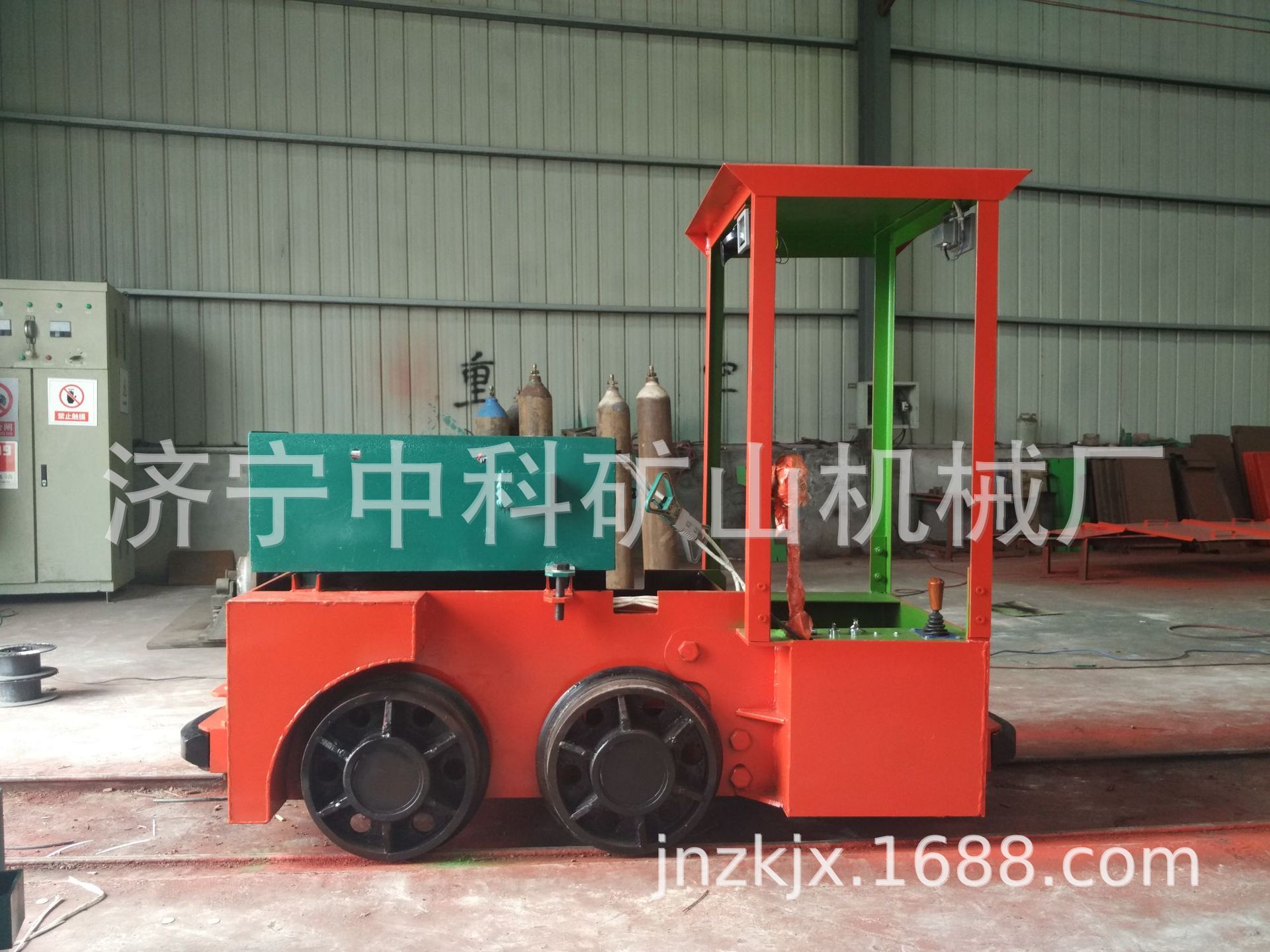 8吨蓄电池电机车_煤矿电机车_8t电机车配件_防爆电机车示例图1
