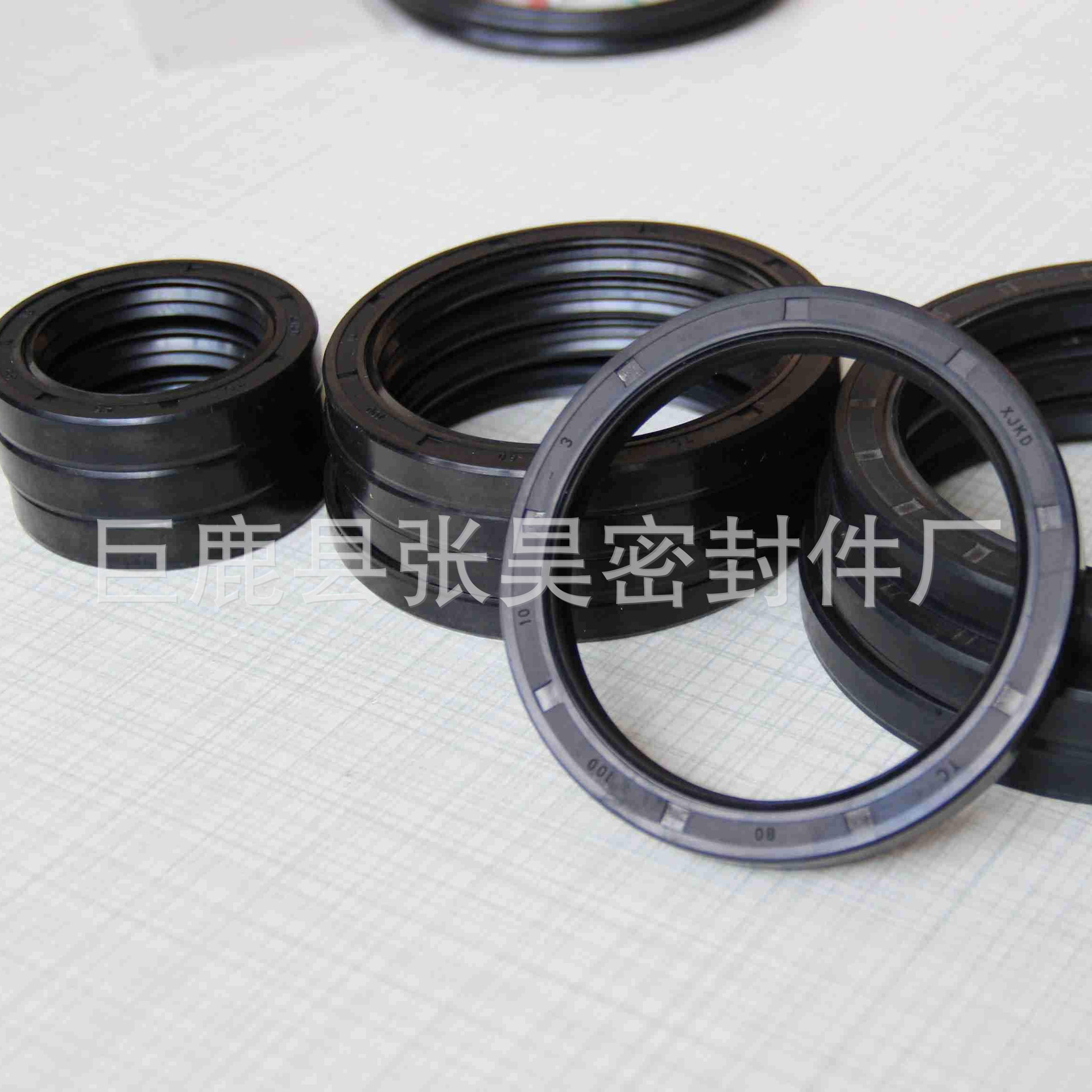 大量供应国标油封 耐腐蚀 耐磨损氟胶密封圈 可加工定制示例图6