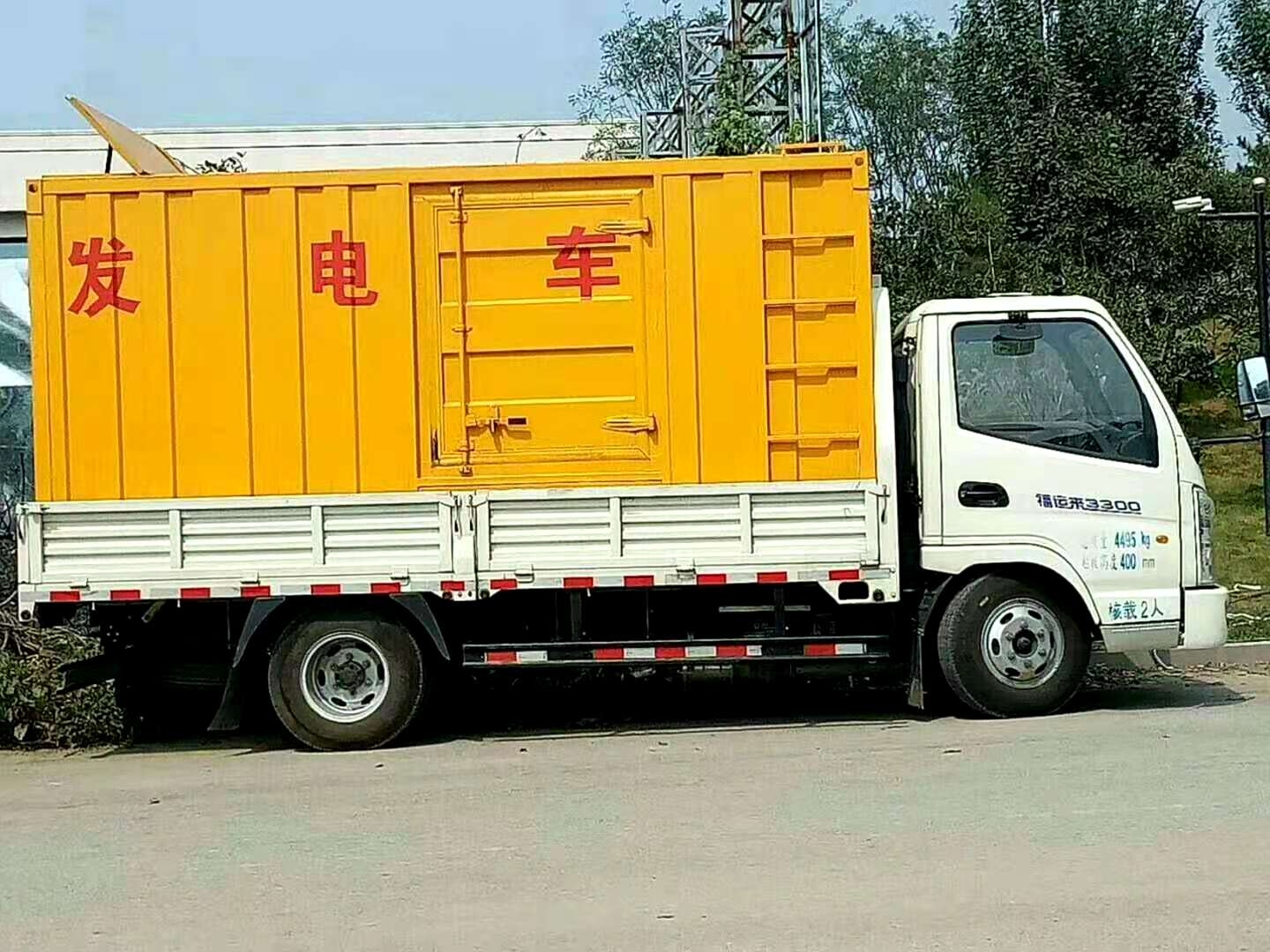鄂州发电机租赁-品质上乘-型号齐全-24小时服务
