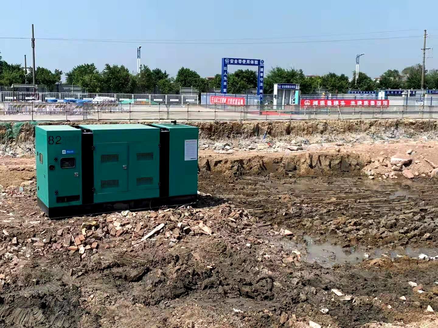 甘南大型柴油发电机租赁，应急发电车出租电话