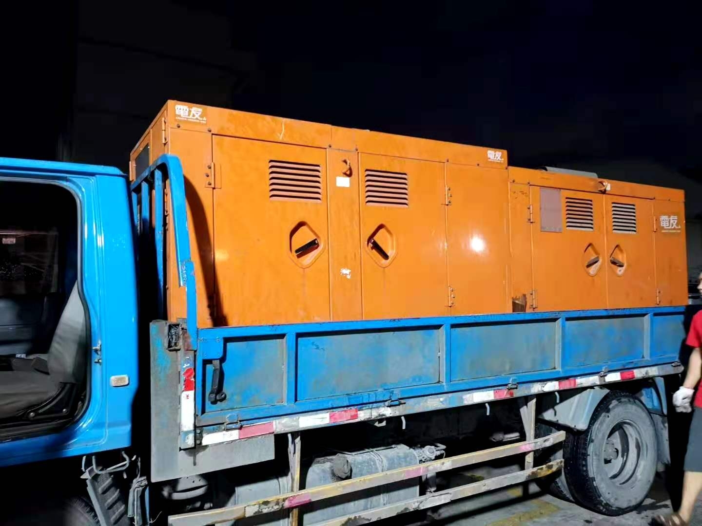 宜宾空压机租赁电话/宜宾发电机回收公司