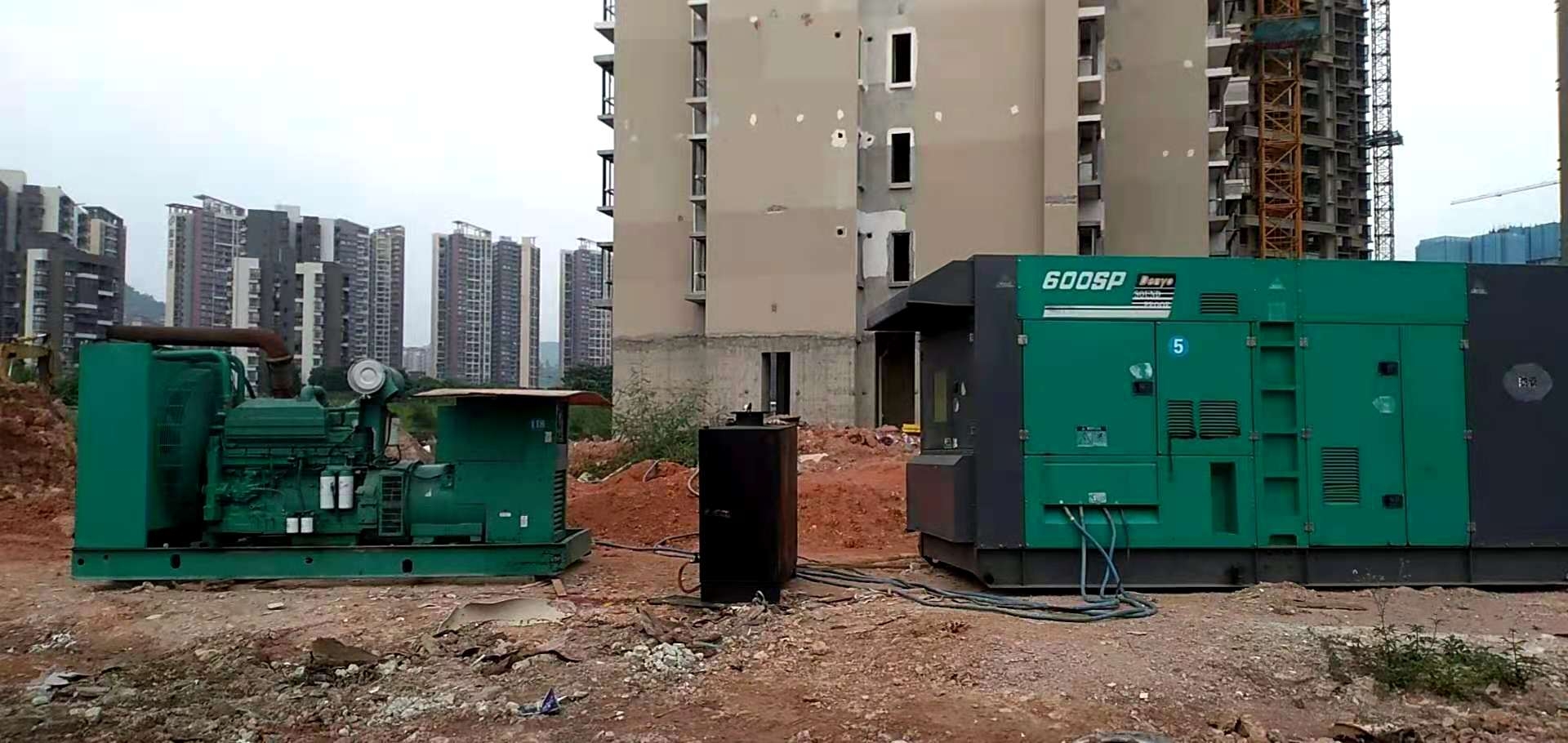 六枝特国庆大型发电机租赁.24小时发电.本地服务