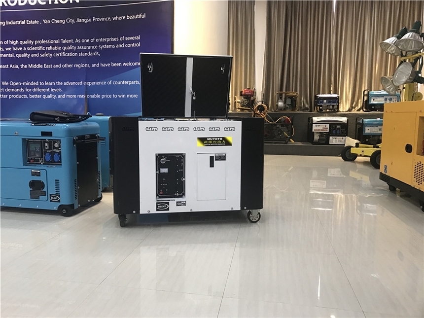 宜章县95KW超小型汽油发电机