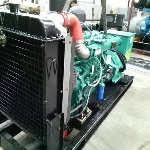 安徽六安霍邱上柴发电机组900KW多少钱