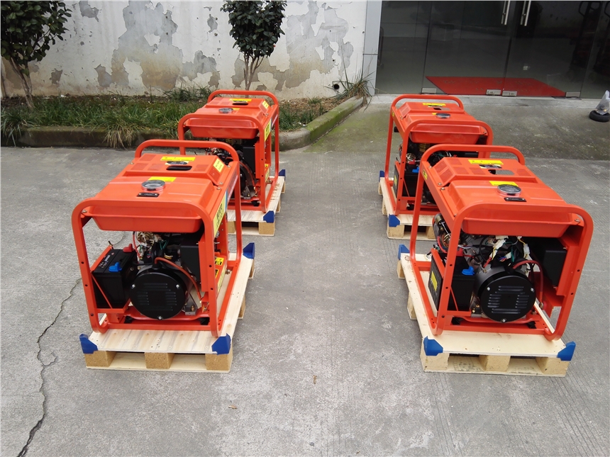 东阳180A250a汽油发电电焊机