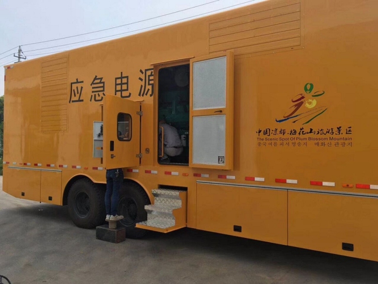呼和浩特演唱会应急发电车租赁-大型静音发电车出租价格