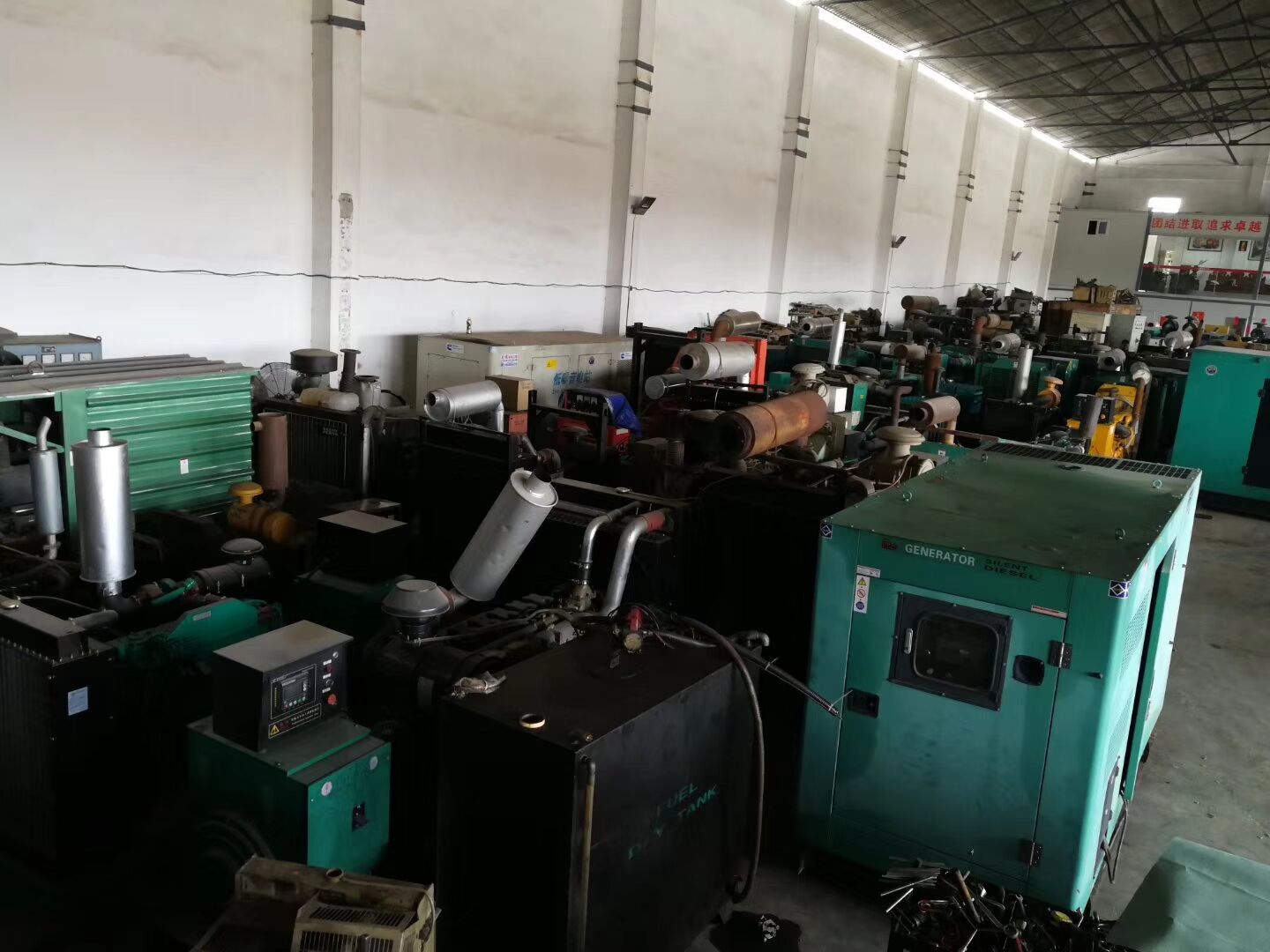 丹东发电机销售厂家+应急发电车租赁+环保大型发电机租赁