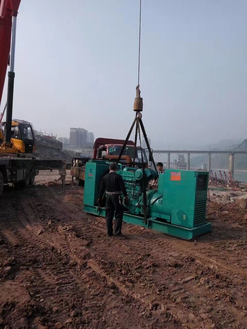 嘉兴本地发电机出租/应急大型发电机租赁方案