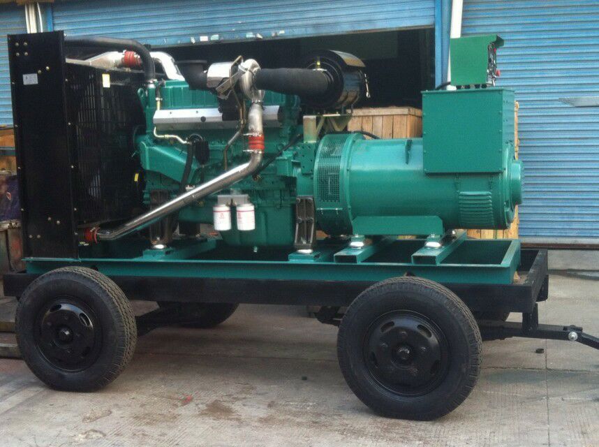 茌平县发电机租赁价格《康明斯发电机出租原装现货》