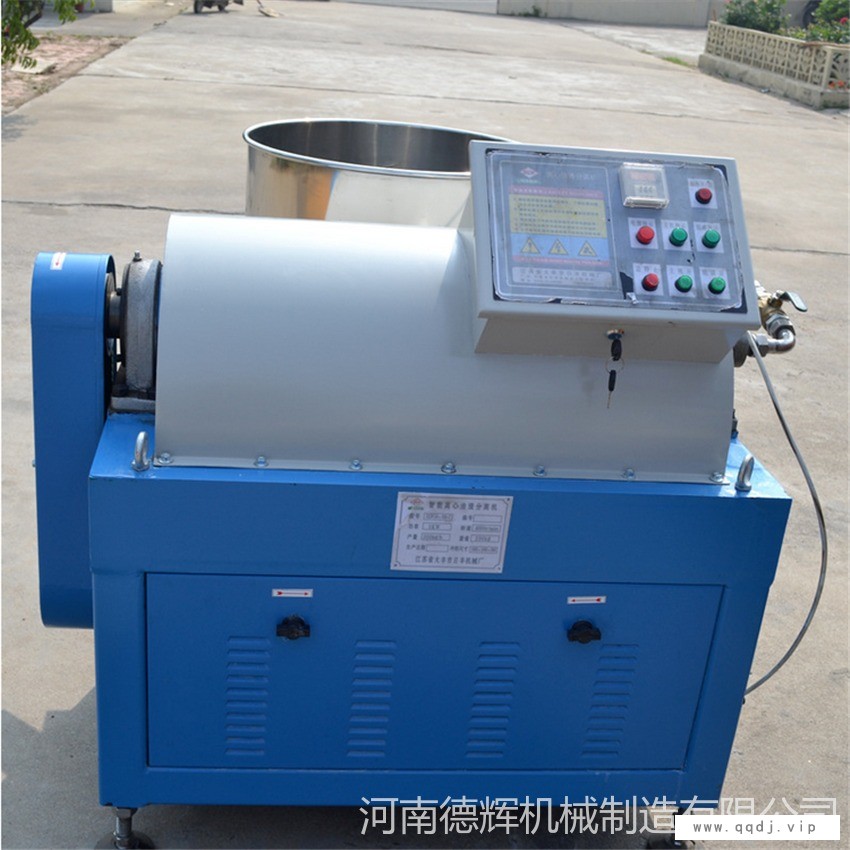 食用油精炼油渣分离机 菜籽油油渣分离机 150型卧螺式滤油机图1