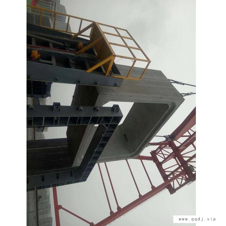 预制方涵模具  城市方涵模具  单仓方涵模具  双仓方涵模具 亿乐模具图1