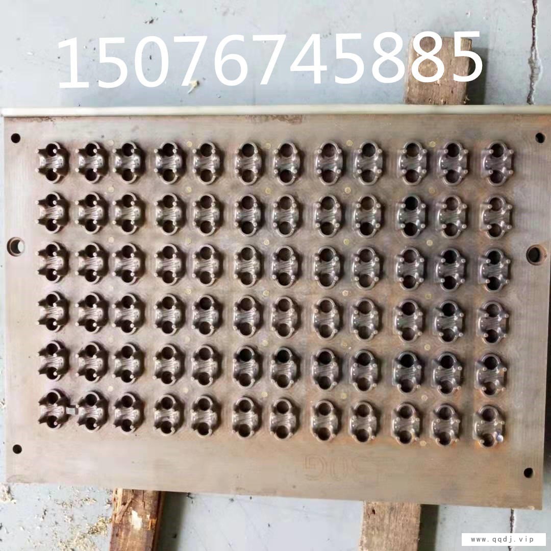 模具  铸造模具  鑫海模具  流水线模具 树脂砂模具  60型双工位射芯机  射芯机    XH-01图1