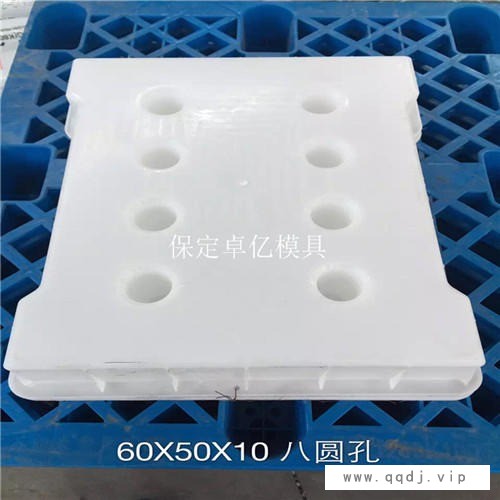 操场盖板模具 预制沟盖板模具 边沟盖板模具 卓亿模具图1