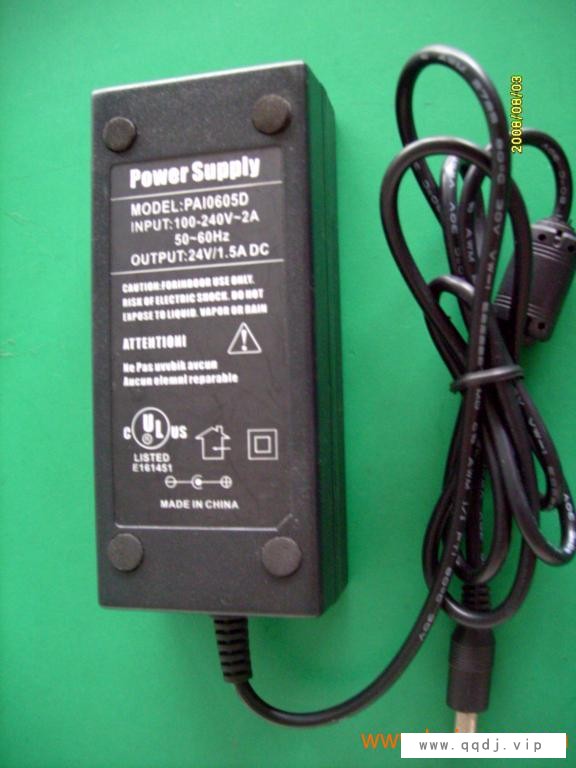 24V1A CE ERP FCC 电源适配器图1