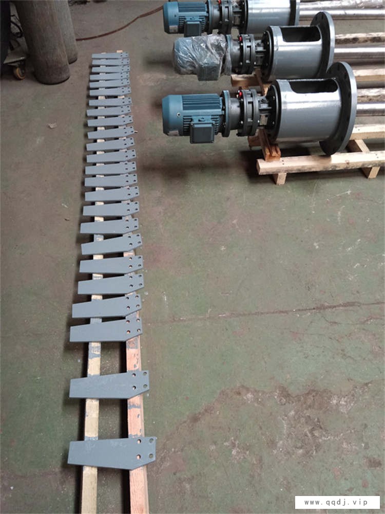 贺州斜叶桨式搅拌器-德凯搅拌器性能稳定-斜叶桨式搅拌器价格图1