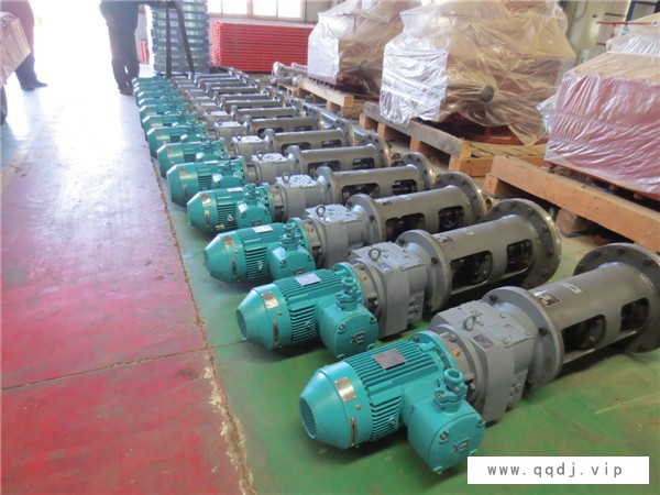 池州立式搅拌装置-德凯搅拌器性能稳定-立式搅拌装置多少钱图1