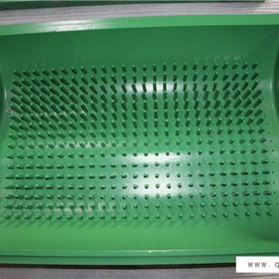 深圳乳胶枕头模具-乳胶枕头模具厂-欣亿乳胶模具(诚信商家)
