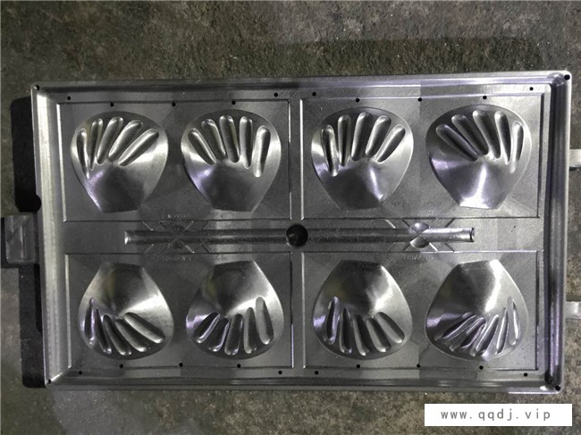东莞欣亿乳胶模具公司-乳胶胸衣模具加工厂-黄埔乳胶胸衣模具图1