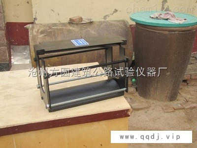 科宇牌TSK-75型透水路面砖的劈裂抗拉强度试验仪试验方法图1