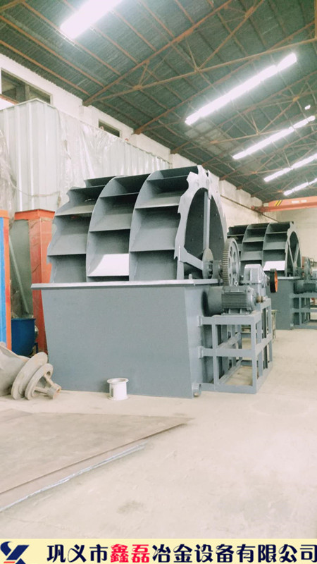 山东日照重型立轴式制砂机价格 鑫磊机械重型立轴式1250型